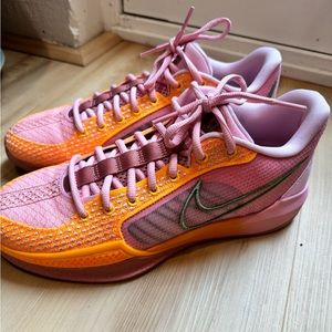 Nike WMNS Sabrina 1 West Coast Roots Limited Edition Basketball Rare FQ3381-600